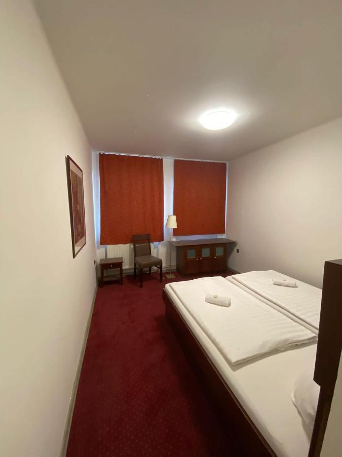 Hotel Houstka Brandýs nad Labem-Stará Boleslav 외부 사진