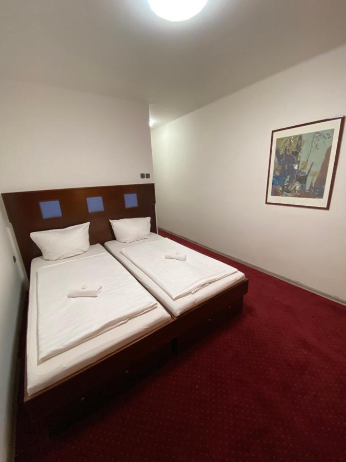 Hotel Houstka Brandýs nad Labem-Stará Boleslav 외부 사진